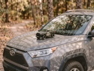 Toyota RAV4 2018 — деталь экстерьера