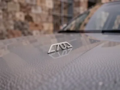 Voyah Passion 2024 — деталь экстерьера